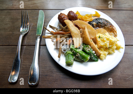 Un mélange éclectique d'un petit-déjeuner buffet de l'hôtel Banque D'Images