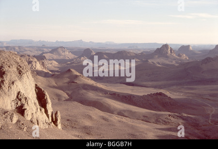 Paysage de montagne, Ermitage de montagne, l'Ahaggar, Tamanrasset, Sahara central Province, Algérie Banque D'Images