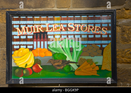 Fyling Thorpe Royaume-uni Angleterre GO Robin Hoods Bay Store Se connecter fruits & légumes épicerie Banque D'Images