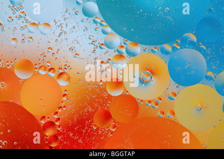 Huile et eau Banque D'Images