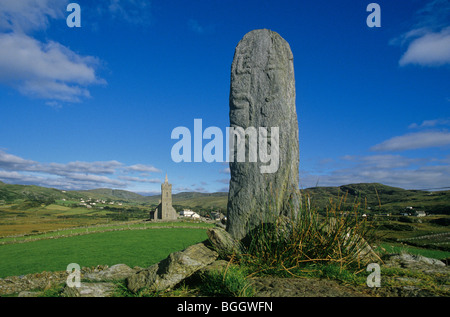 Début de croix chrétienne à St Columba's dans village de Greeneville, comté de Donegal, Irlande Banque D'Images