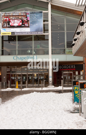 Centre Commercial Chapelfield - autour de Norwich au Royaume-Uni de neige de début janvier 2010. Banque D'Images