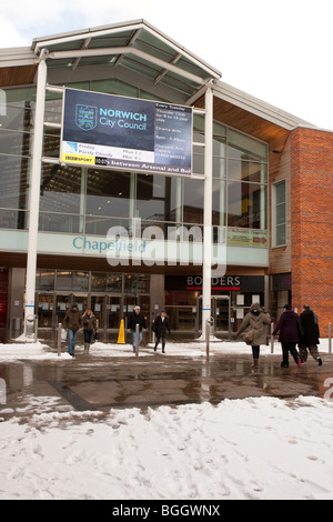 Centre Commercial Chapelfield - autour de Norwich au Royaume-Uni de neige de début janvier 2010. Banque D'Images