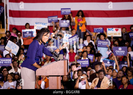 Michelle Obama parler devant public lors de l'élection présidentielle de Barack Obama Rally, Le 29 octobre 2008 Banque D'Images