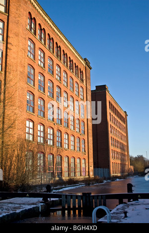 Victoria Mills (1867  + 1873) et p16, Miles Platting, Manchester, Royaume-Uni. Résidence, d'affaires et maintenant l'usage éducatif. Banque D'Images