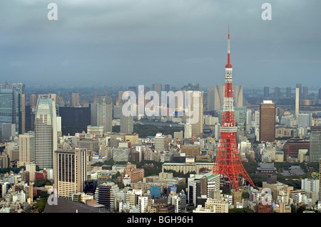 Virw de Tokyo et Tour de Tokyo à partir de la 'Tour Mori, Roppongi Hills, Japon Banque D'Images