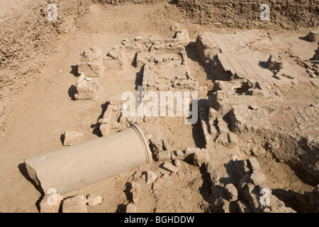 Site de fouilles montrant Roman et le copte reste dans le musée en plein air à proximité d'Akhmim, Sohag Moyenne Égypte. Banque D'Images