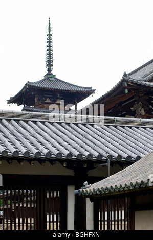 Temple Horyuji. L'un des temples les plus anciens de la préfecture de Nara au Japon. Le Japon. Banque D'Images