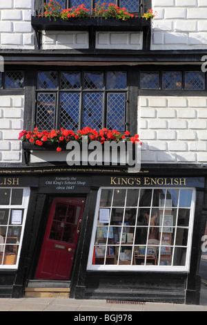 Old King's school shop crooked house Canterbury Kent en Angleterre Banque D'Images