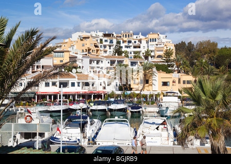 Près de Puerto Cabopino, Marbella, Costa del Sol, la province de Malaga, Espagne. Banque D'Images