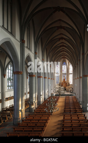 Kleve, Probsteikirche St. Mariae Himmelfahrt, Blick von der Orgelempore nach Osten Banque D'Images