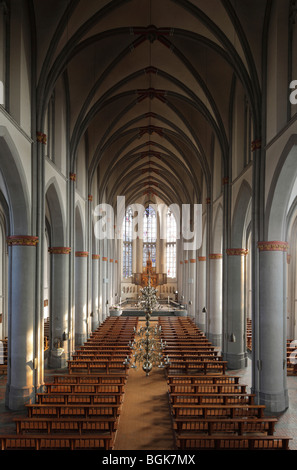 Kleve, Probsteikirche St. Mariae Himmelfahrt, Blick von der Orgelempore nach Osten Banque D'Images