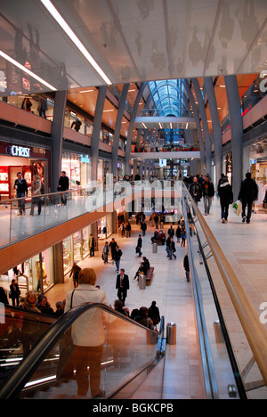 Europa-Passage shopping arcade entre les rues Ballindamm et Moenckebergstrasse, ville hanséatique de Hambourg, Allemagne, Europe Banque D'Images