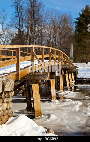 L'hiver à l'historique Old North Bridge à Concord Massachusetts USA Banque D'Images