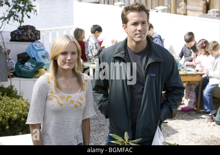 L'année de proposition : 2009 Etats-Unis Directeur : Anne Fletcher Malin Akerman, Ryan Reynolds Banque D'Images