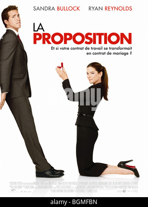 L'année de proposition : 2009 Etats-Unis Directeur : Anne Fletcher Ryan Reynolds, Sandra Bullock affiche française Banque D'Images