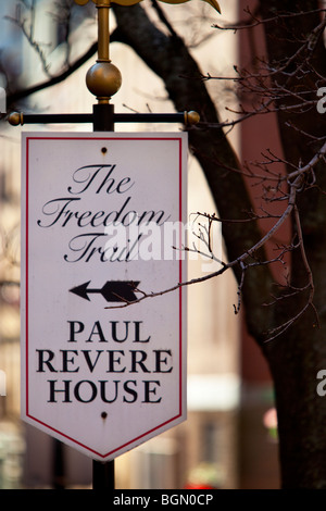 La piste de la liberté signe à Paul Revere House, Boston Massachusetts USA Banque D'Images