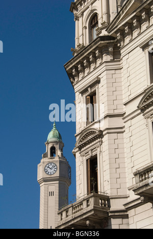 L'Édifice de l'Assemblée législative de la ville néo-classique et tour de l'horloge contenant plus de 30 cloches, Buenos Aires, Argentine Banque D'Images