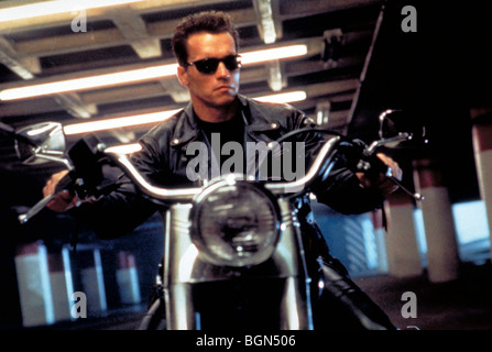 Terminator 2 : Judgment Day Année : 1991 Réalisateur : James Cameron Arnold Schwarzenegger Banque D'Images