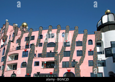 La Citadelle verte de Magdeburg / Grüne Zitadelle par Friedensreich Hundertwasser, Allemagne Banque D'Images