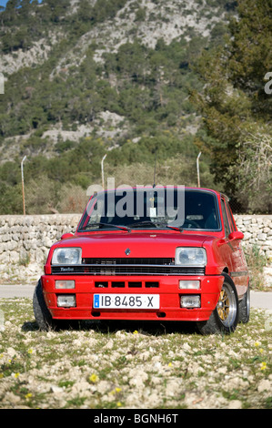 Renault 5 Gordini Turbo (Copa) voiture avec plaque d'espagnol. Banque D'Images