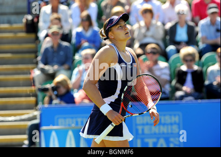 Nadia Petrova en action à l'Aegon International 2009 tournois de tennis du Devonshire Park à Eastbourne Banque D'Images