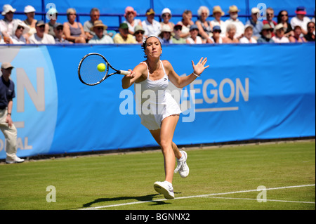 Jelena Jankovic en action à l'Aegon International 2009 tournois de tennis du Devonshire Park à Eastbourne Banque D'Images