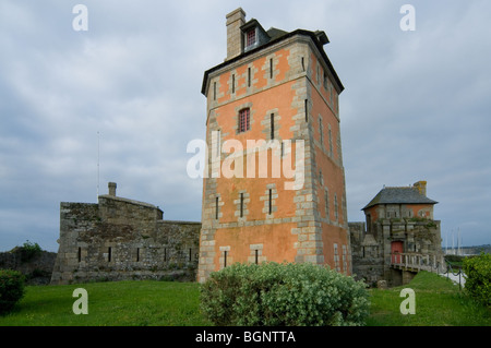 La fortification Vauban Visite dans le port de Camaret-sur-Mer, Finistère, Bretagne, France Banque D'Images