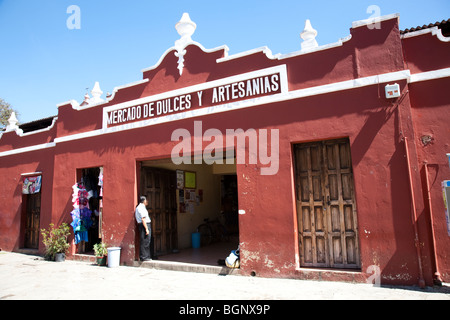 Mercado de dulces y Artesanias. San Cristóbal de las Casas, Chiapas, Mexique. Banque D'Images