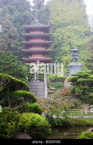 Pagoda - Japanese Tea Garden, le Golden Gate Park, San Francisco en Californie, USA Banque D'Images