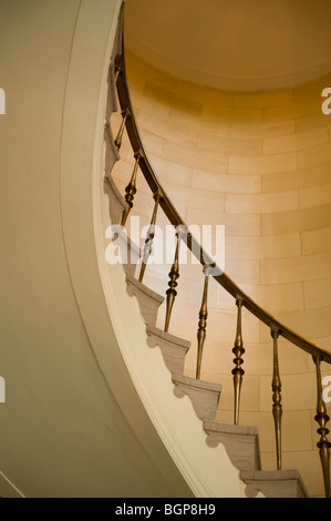 Escalier dans bâtiment historique, Hamilton, Winnipeg, Manitoba, Canada Banque D'Images