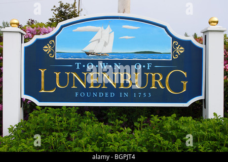 Ville de Lunenburg en Nouvelle-Écosse Inscrivez-vous à la périphérie de la ville Banque D'Images