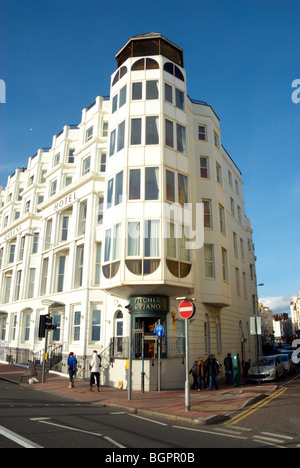 Pitcher et piano, Queens Hotel, Brighton Banque D'Images