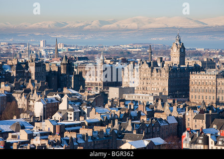 La Ville d'Édimbourg de Salisbury Crags en hiver Banque D'Images