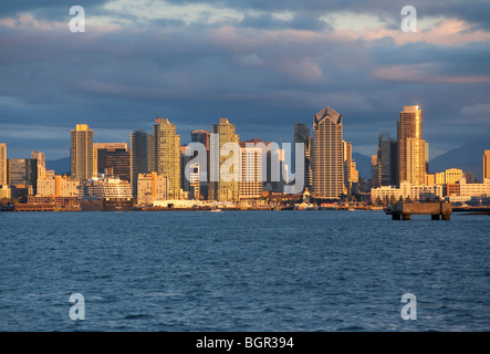 Ville de San Diego et le port, la baie de San Diego, Californie, USA Banque D'Images