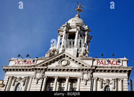 Victoria Palace Theatre, Londres Banque D'Images