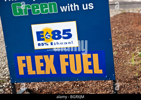 Signe par station-service, "Flex-Fuel" , E-85. Banque D'Images