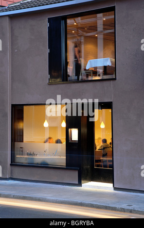 OSTERIA EMILIA RISTORANTE, London, Royaume-Uni, BURD HAWARD ARCHITECTES Banque D'Images