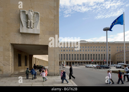 TERMINAL DE L'aéroport de Tempelhof, BERLIN, ALLEMAGNE, ERNST SAGEBIEL Banque D'Images