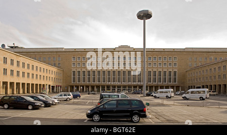 TERMINAL DE L'aéroport de Tempelhof, BERLIN, ALLEMAGNE, ERNST SAGEBIEL Banque D'Images