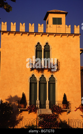 Lac de Garde - Desenzano del Garda - Gardasee Bardolino Banque D'Images