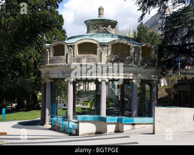 Therme de Royat, une célèbre ville thermale dans le Puy-de-Dôme, région Auvergne, France. Banque D'Images