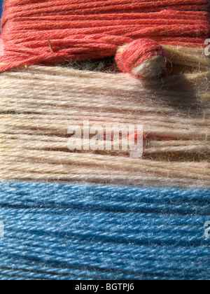 Fil de laine multicolore. Banque D'Images
