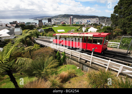 Vue sur le funiculaire de Wellington avec la ville en arrière-plan Banque D'Images