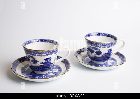 Willow 'pattern' verres par 'Wade Ceramics. Banque D'Images