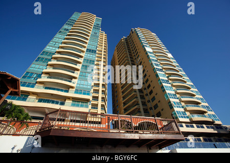 Les bâtiments modernes, Santo Domingo, République Dominicaine Banque D'Images