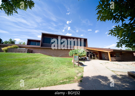 Le Mammoth Site Museum de Hot Springs dans le Dakota du Sud aux États-Unis. Le musée est entièrement construit autour d'une excavation. Banque D'Images