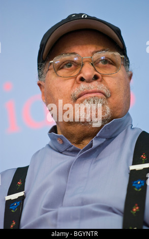 Le légendaire batteur Jimmy Cobb parle de sa vie et la musique à Hay Festival 2009. Banque D'Images