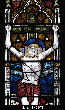 Vitrail de la crucifixion du Christ, l'église Sainte Marie la Vierge, Kirtlington, Oxfordshire, Angleterre, Royaume-Uni Banque D'Images