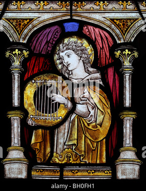 Vitrail harpe musicien musique église st Pitter Prestbury patrimoine religieux chrétien de l'icône religieuse catholique célèbre Banque D'Images